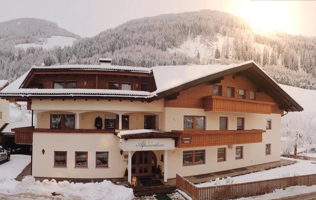 Garni Appartement Alpenresidence Cadipietra Eksteriør bilde
