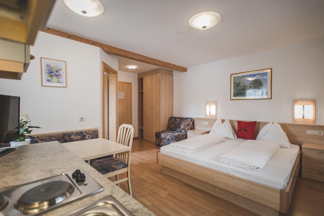 Garni Appartement Alpenresidence Cadipietra Eksteriør bilde