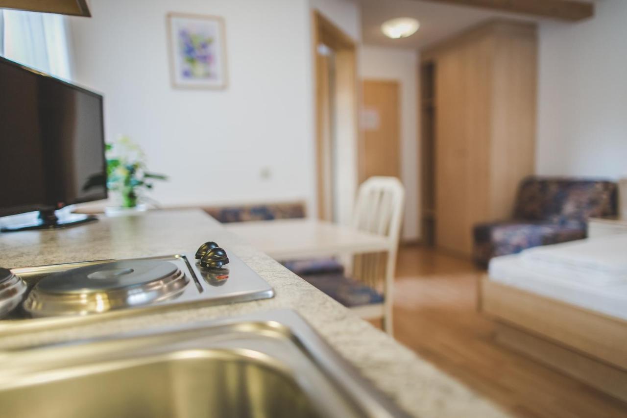 Garni Appartement Alpenresidence Cadipietra Eksteriør bilde